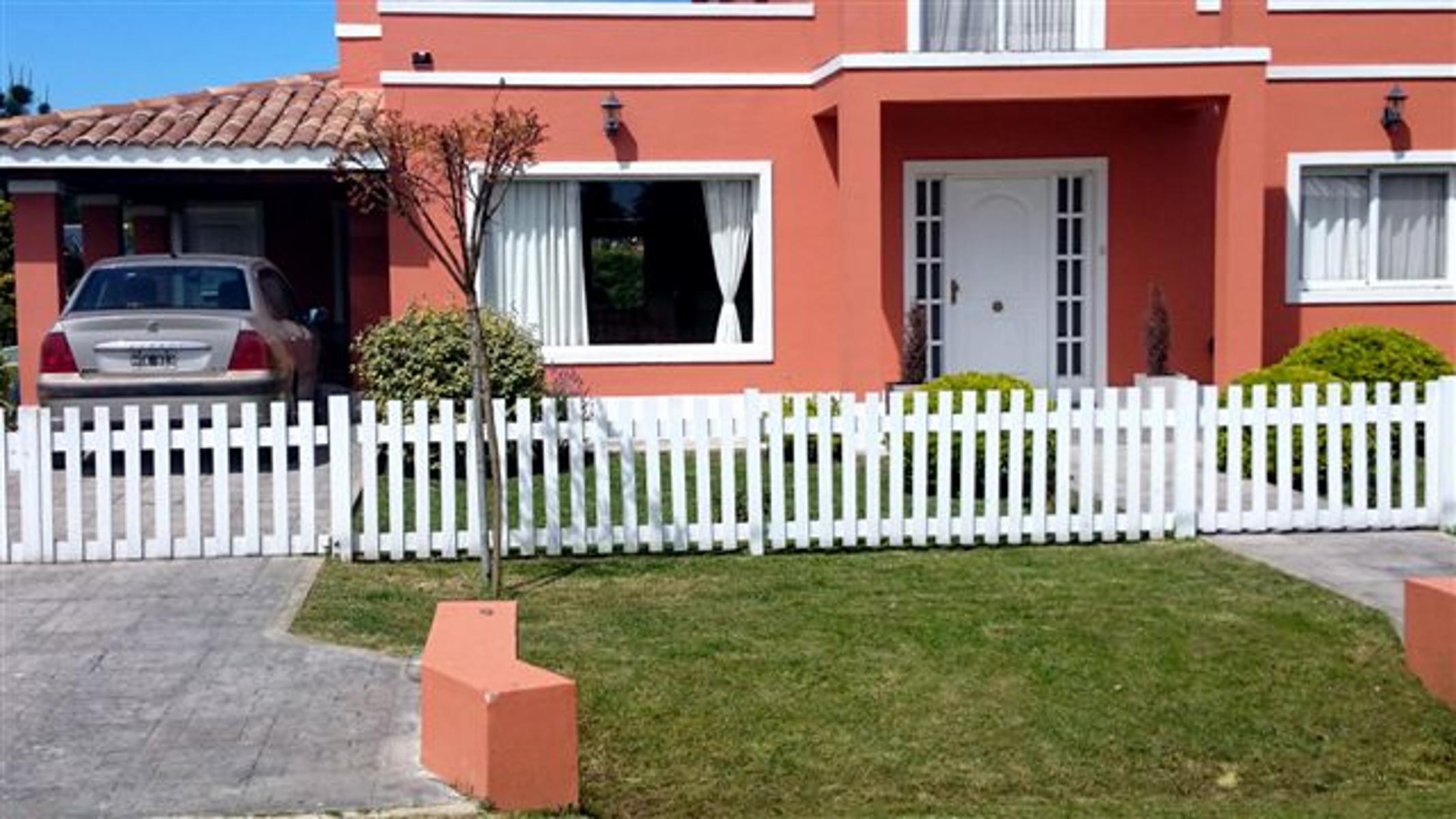HERMOSO CHALET EN BARRIO PRIVADO AERO COUNTRY CLUB — foto 2