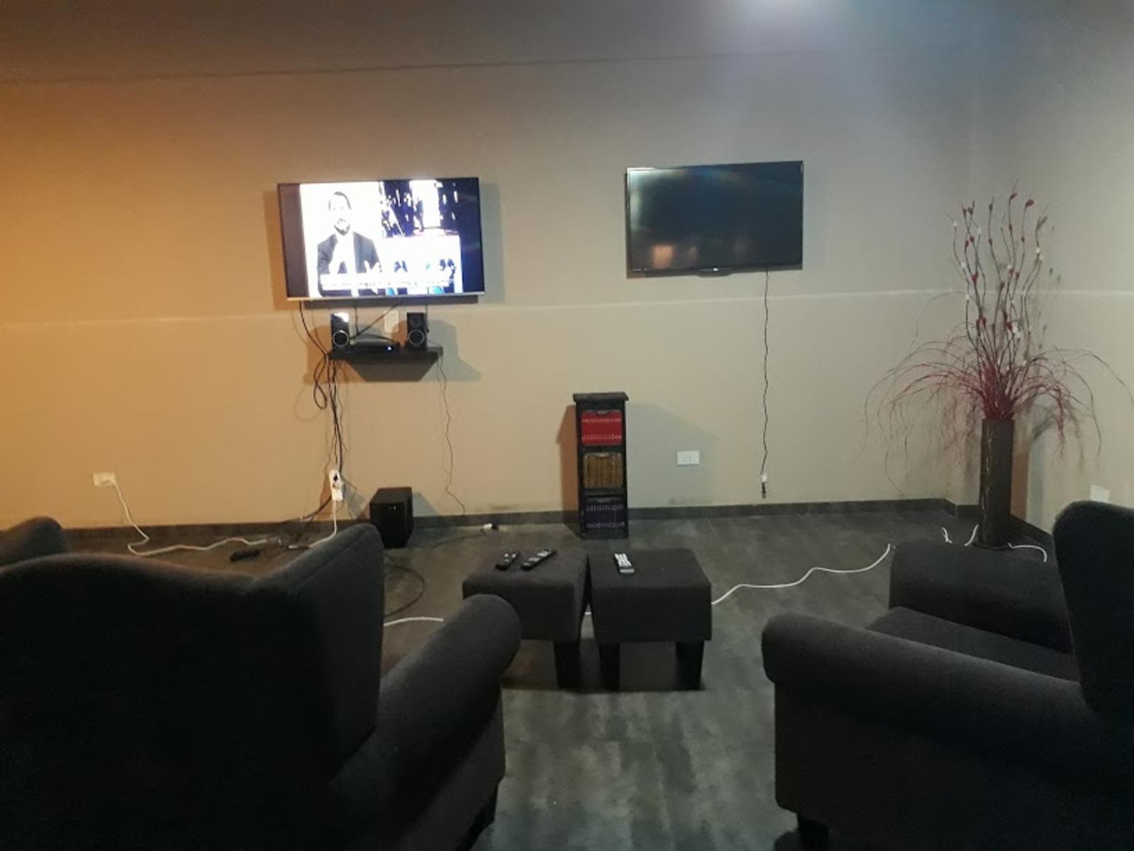 OFICINAS / CONSULTORIOS EN CASEROS CENTRO - 1