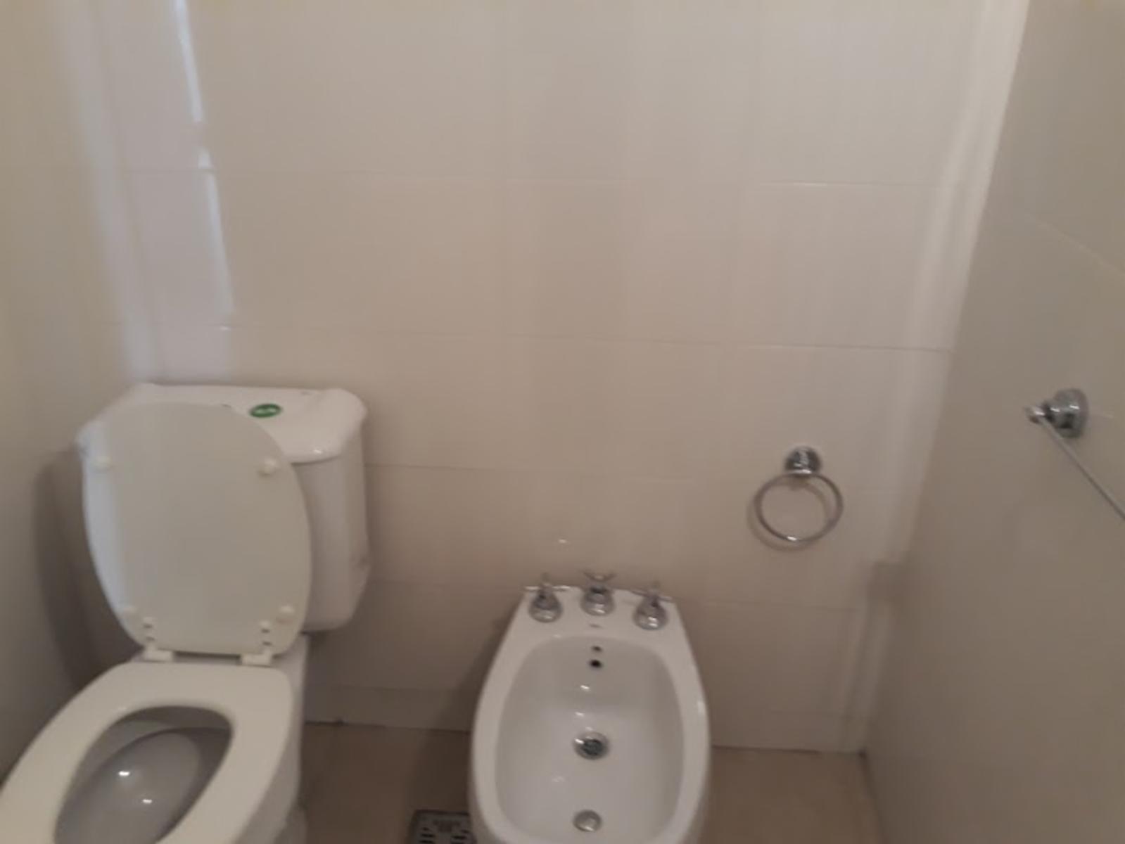 EXCELENTE DEPARTAMENTO DE 2 AMB. — foto 6
