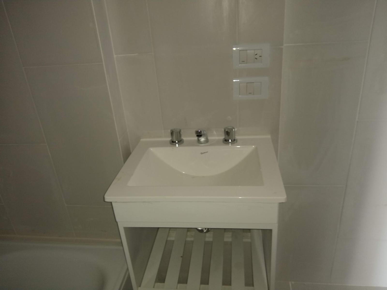 Santos Lugares, Excelente Departamento de 2 Ambientes a Estrenar — foto 4