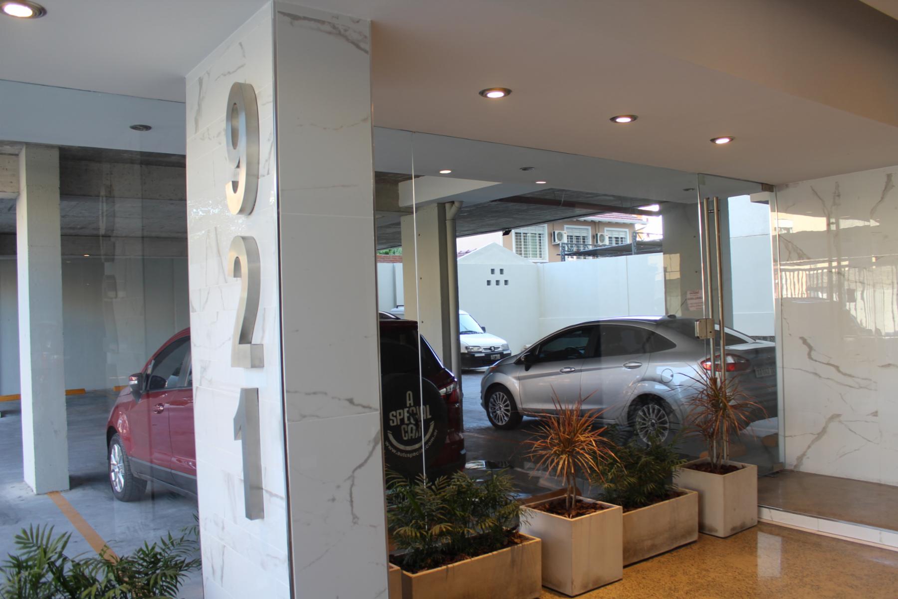 EXCELENTE DEPARTAMENTO DE 4 AMBIENTES piso 1. . EN VILLA BOSCH — foto 6