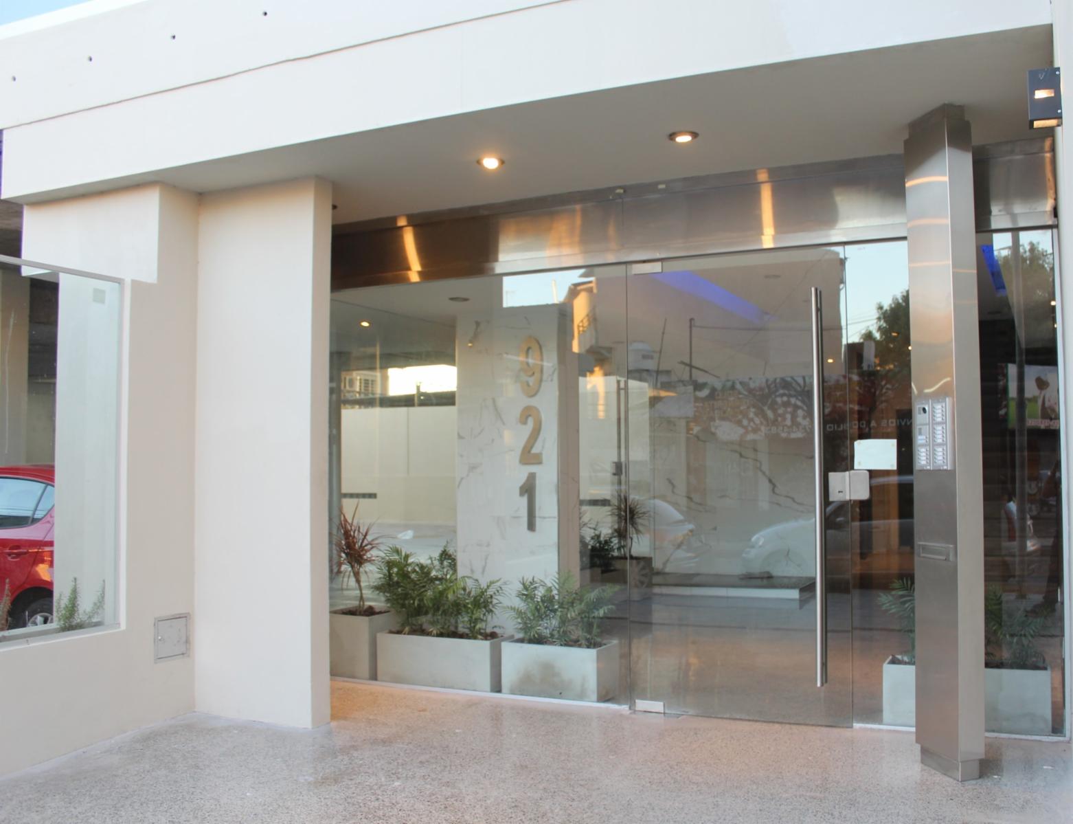 EXCELENTE DEPARTAMENTO DE 4 AMBIENTES piso 1. . EN VILLA BOSCH — foto 8