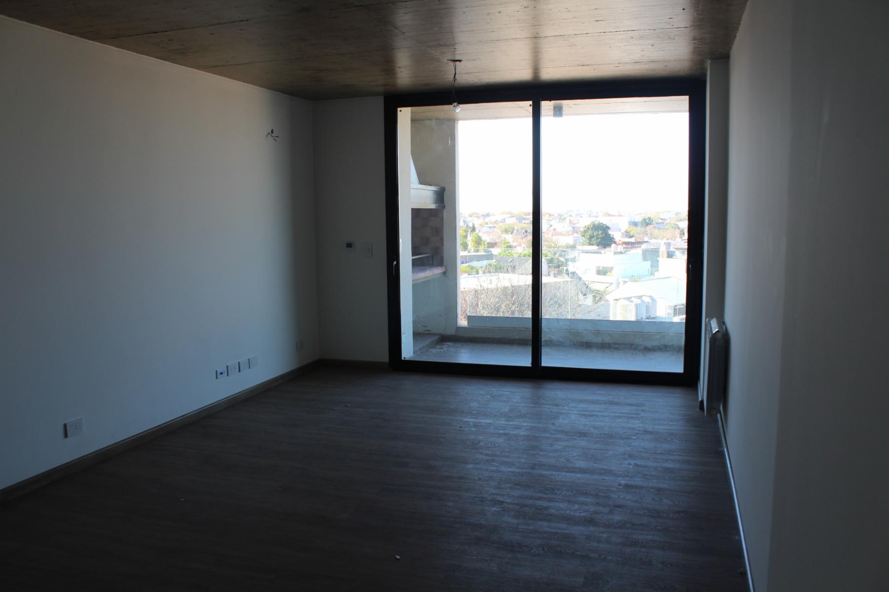 EXCELENTE DEPARTAMENTO DE 4 AMBIENTES piso 1. . EN VILLA BOSCH — foto 11