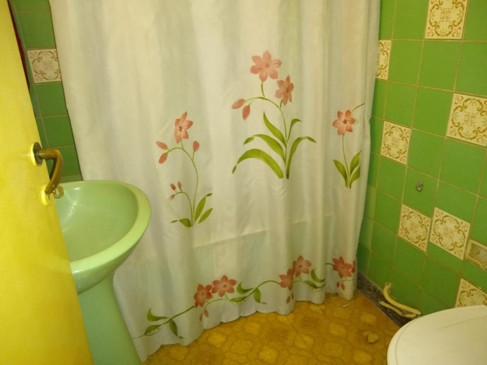 Casa de 3 Ambientes en Ciudad Jardín en excelente estado — foto 6
