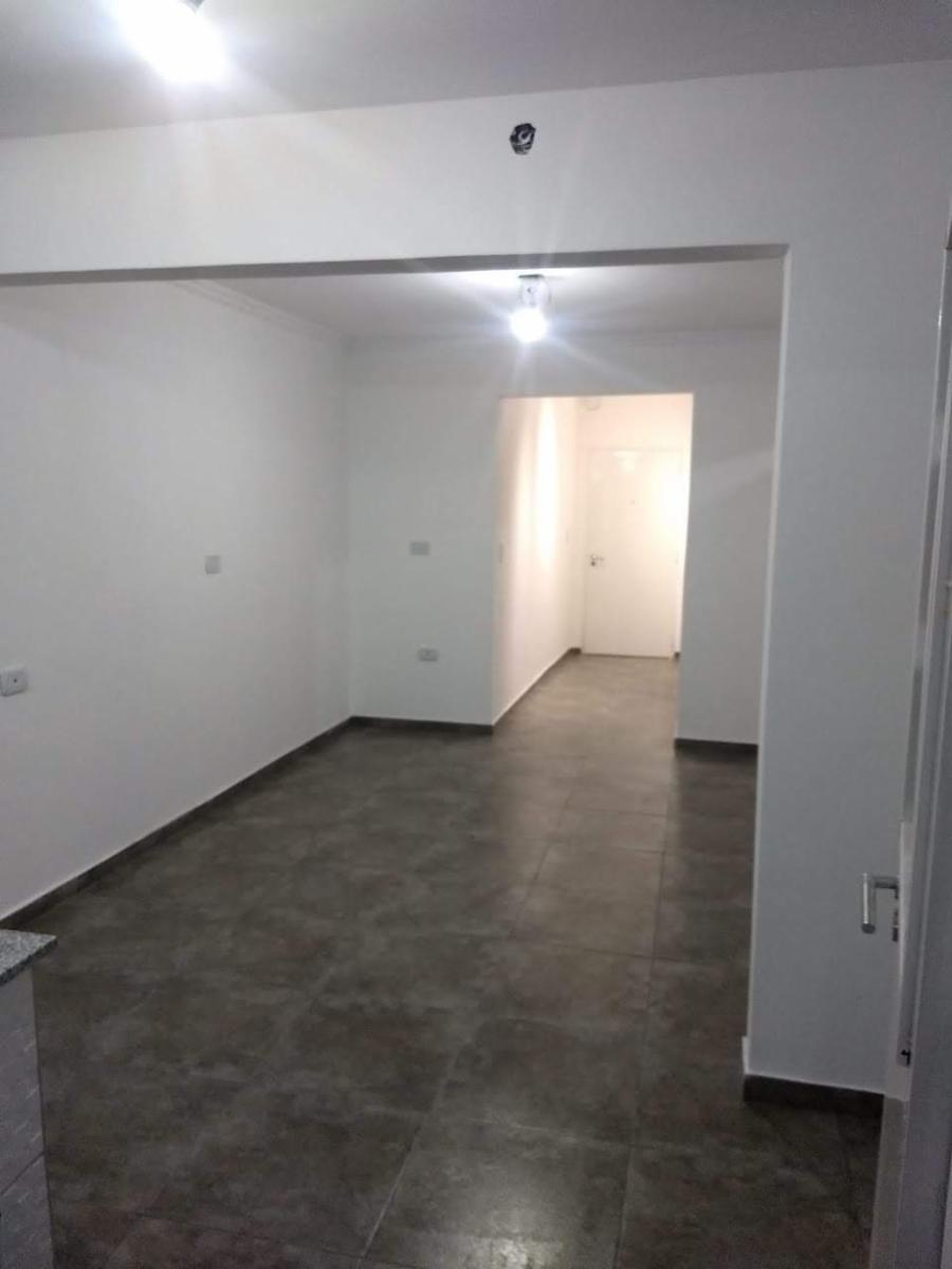 Casa de 3 ambientes con cochera y terraza en Caseros — foto 14