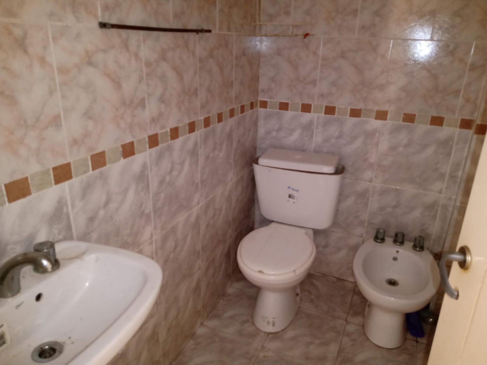 Departamento de 2 Ambientes en San Martín a una cuadra de Av. Balbin - 8