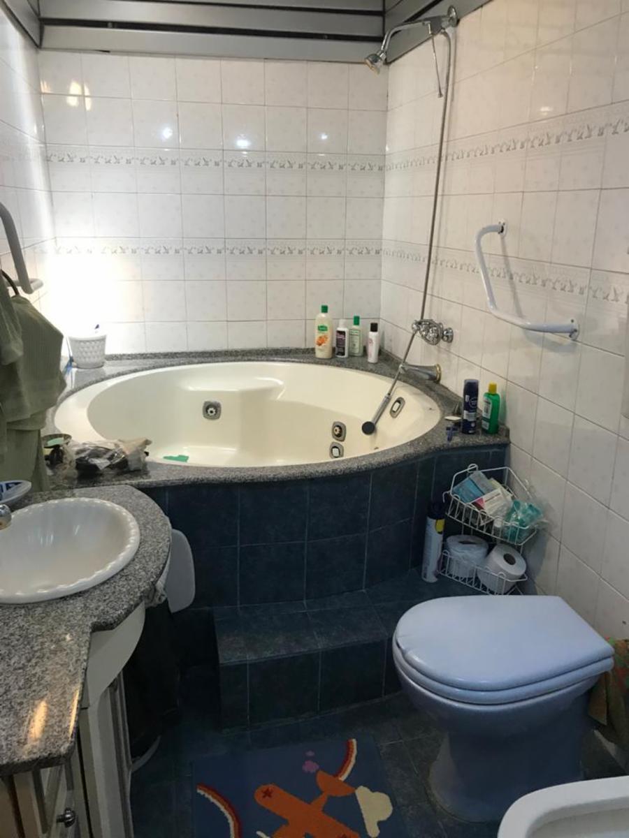 LOMAS DE ZAMORA - RAMON L. FALCON 1600 — foto 5