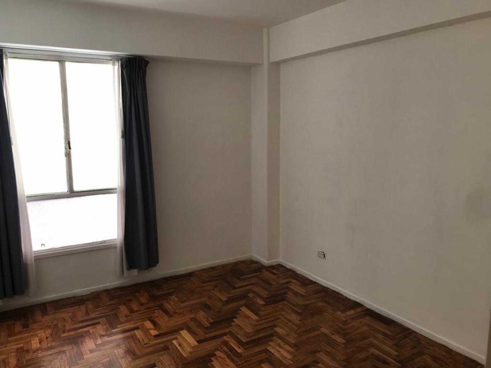 AV. CORDOBA 2300 - BARRIO NORTE - 8
