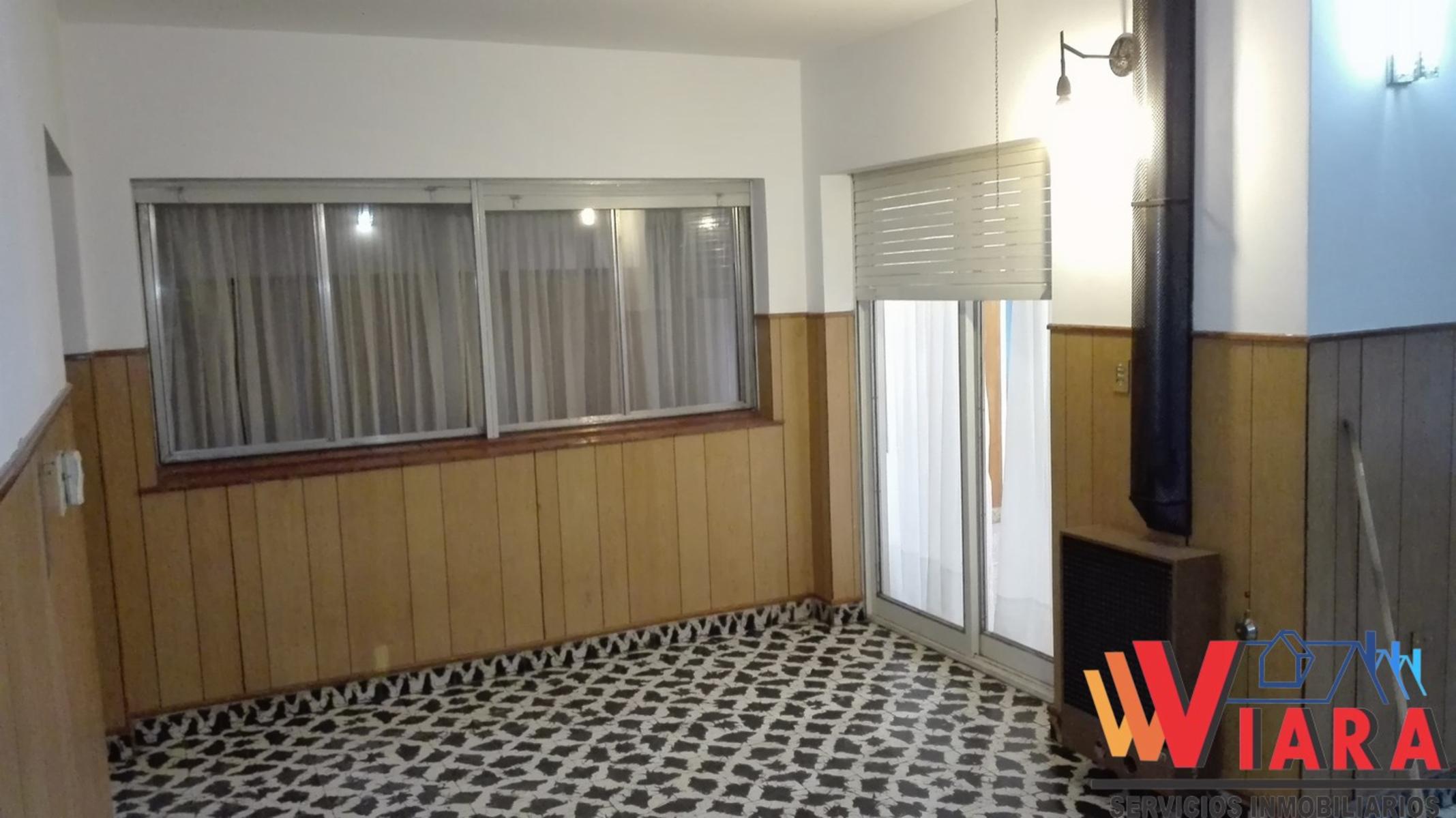 Casa amplia en venta - 2