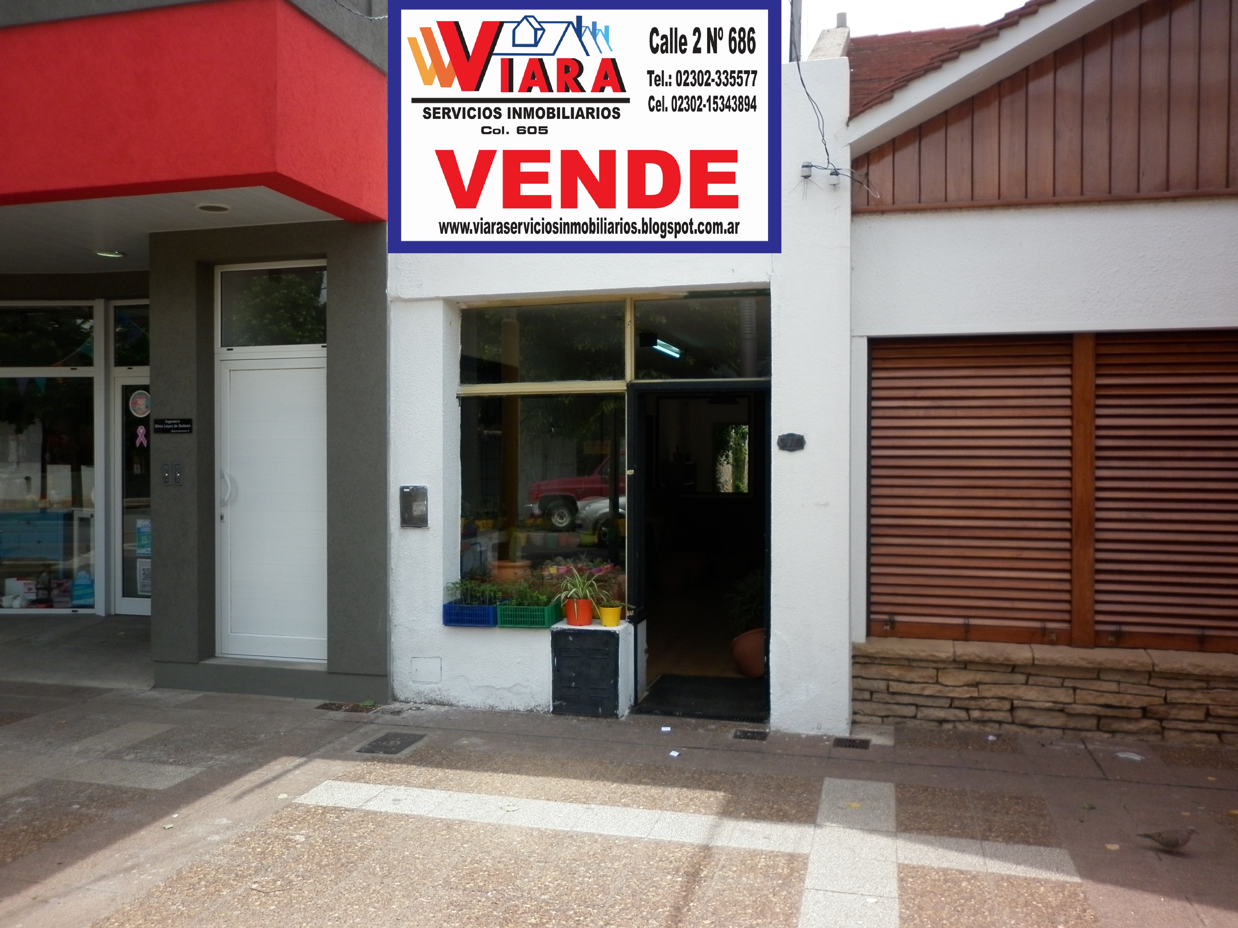 VENDO CASA CON LOCAL COMERCIAL CENTRICO - 1