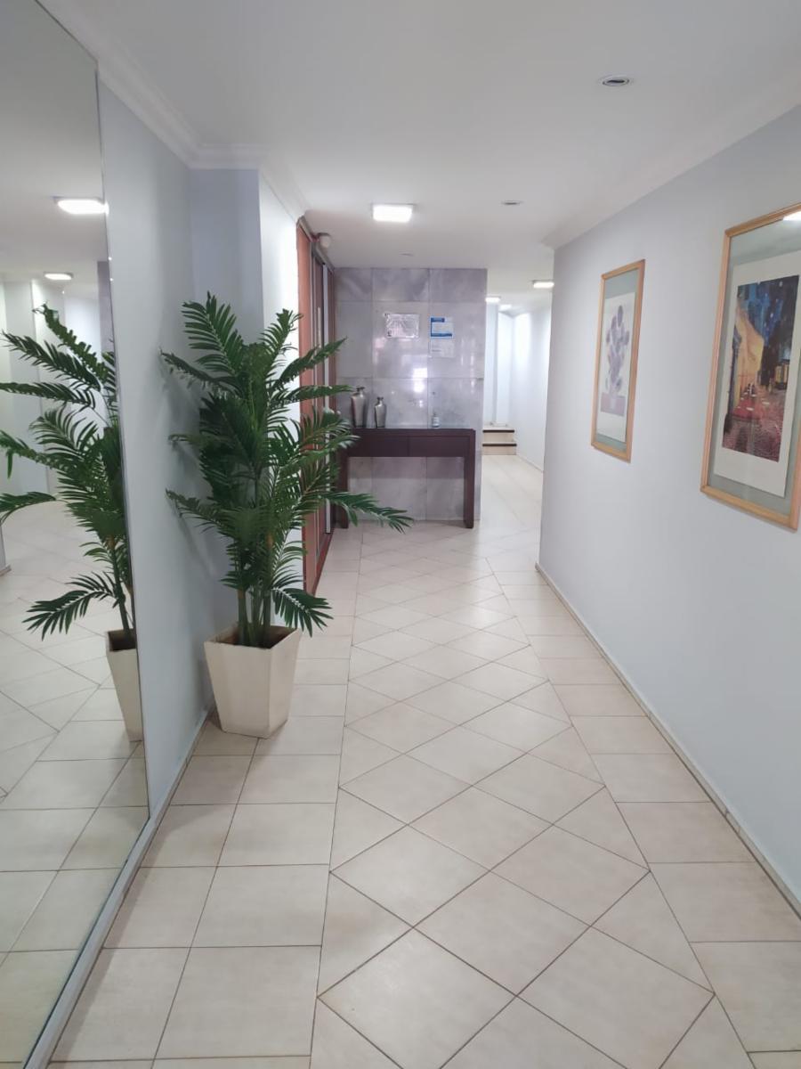 Centro, semipiso 3 dormitorios acepto dpto como parte de pago — foto 5