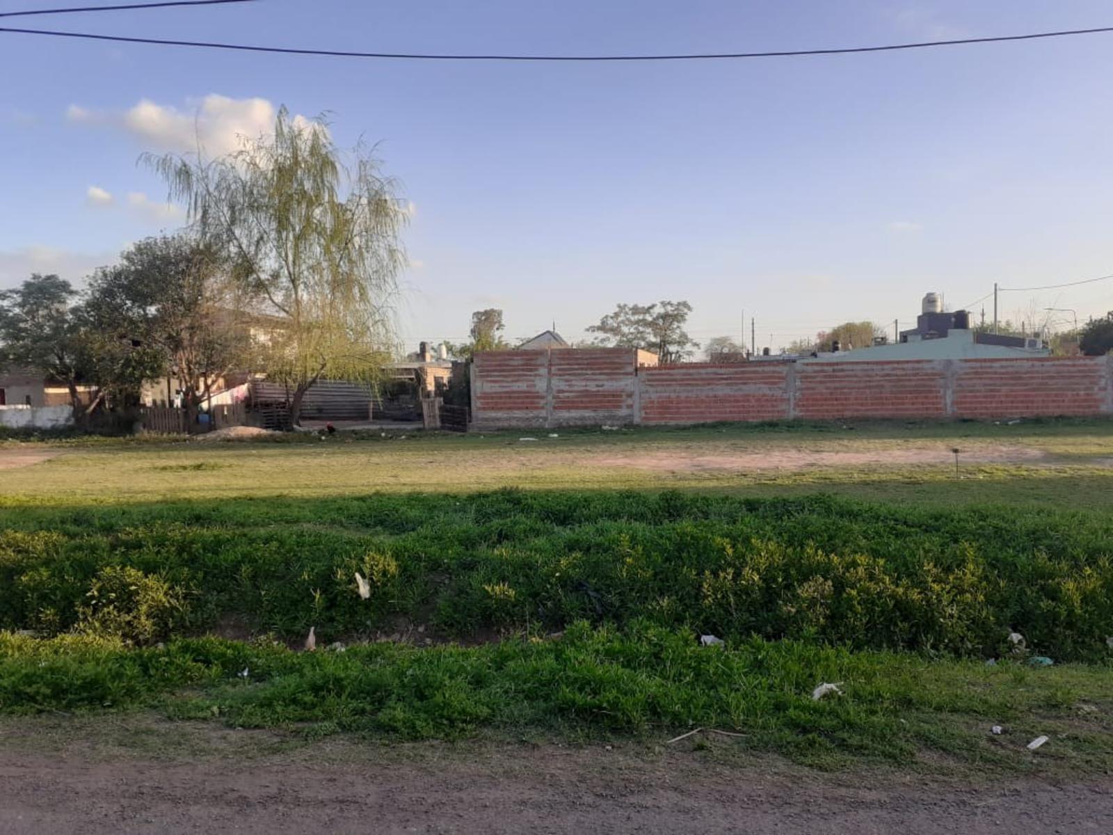 lotes en san lorenzo 9 de frente por 20 me de fondo, con escrituración inmediata. — foto 3