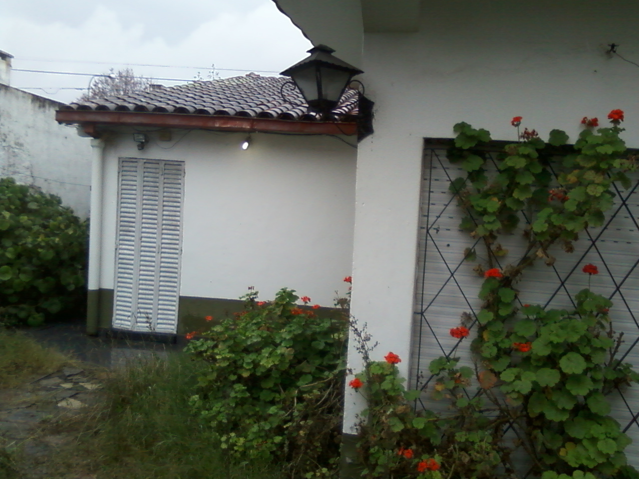 Hermoso Chalet a 4 cuadras de la estación de Castelar Norte — foto 12