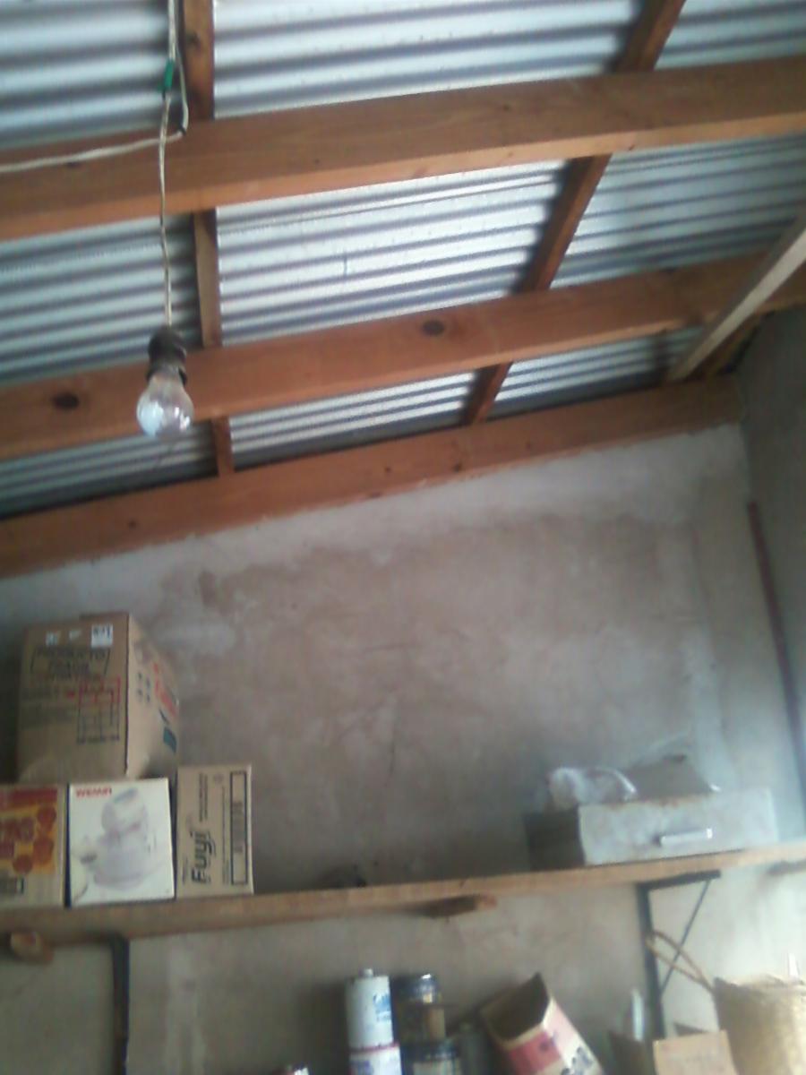 CASA CON LOCAL COMERCIAL IDEAL PARA 2 FAMILIAS en Glew Este — foto 2