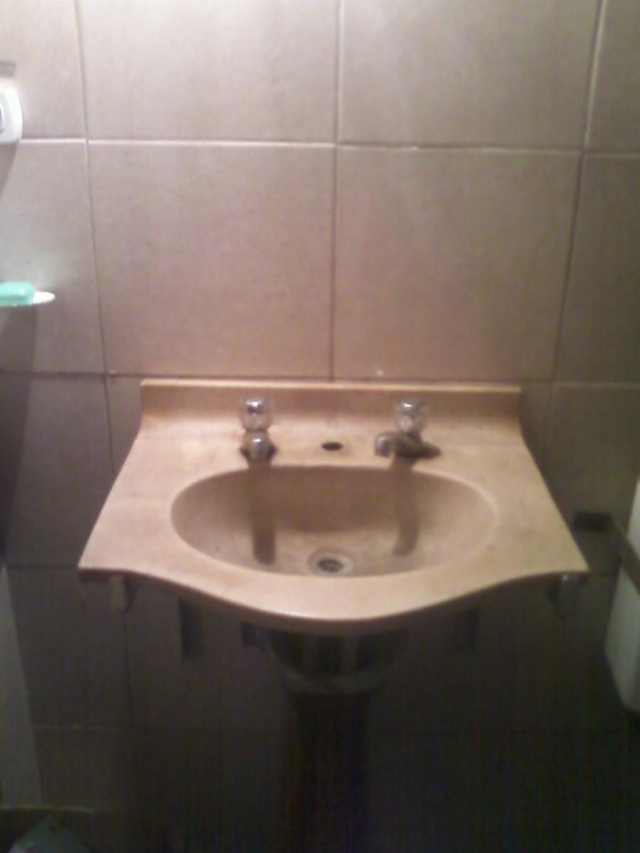 CASA CON LOCAL COMERCIAL IDEAL PARA 2 FAMILIAS en Glew Este — foto 7
