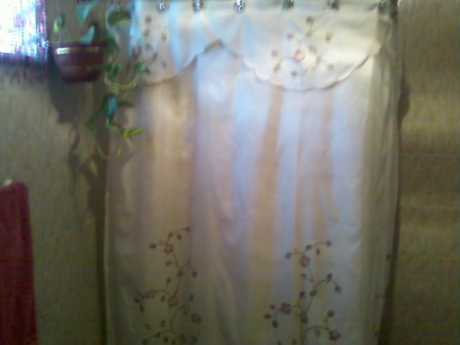 CASA EN BUEN ESTADO CON UN DEPARTAMENTO INDEPENDIENTE EN SU FRENTE — foto 6