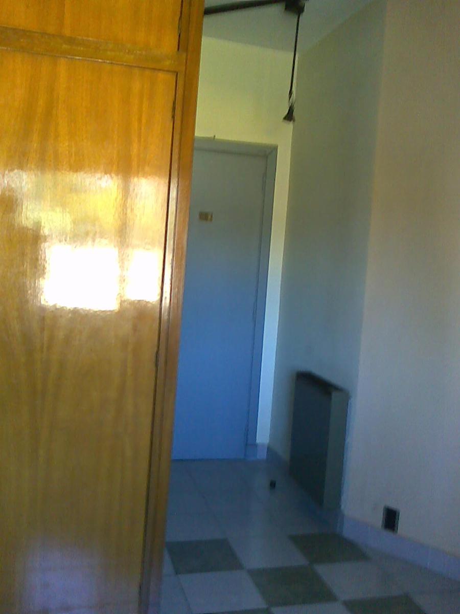 Departamento APTO PROFESIONAL o VIVIENDA bien ubicado en Adrogué — foto 2