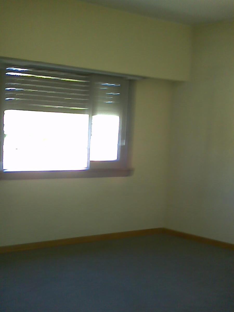 Departamento APTO PROFESIONAL o VIVIENDA bien ubicado en Adrogué — foto 3