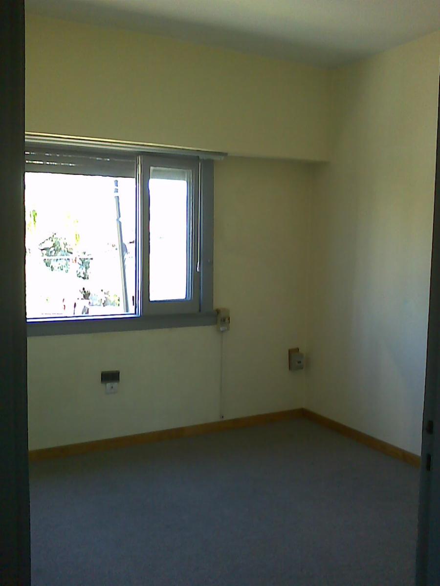 Departamento APTO PROFESIONAL o VIVIENDA bien ubicado en Adrogué — foto 4