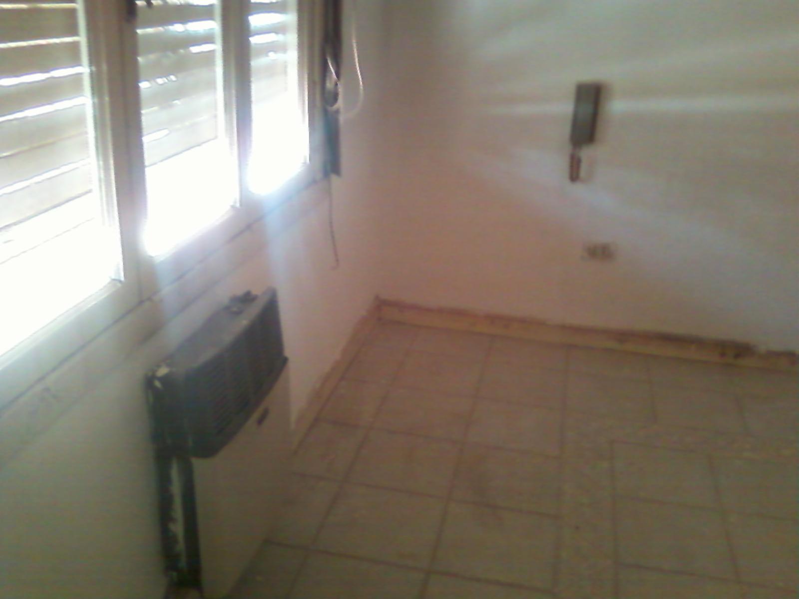 Casa americana en buen estado con 2 dormitorios en Barrio Almafuerte — foto 14