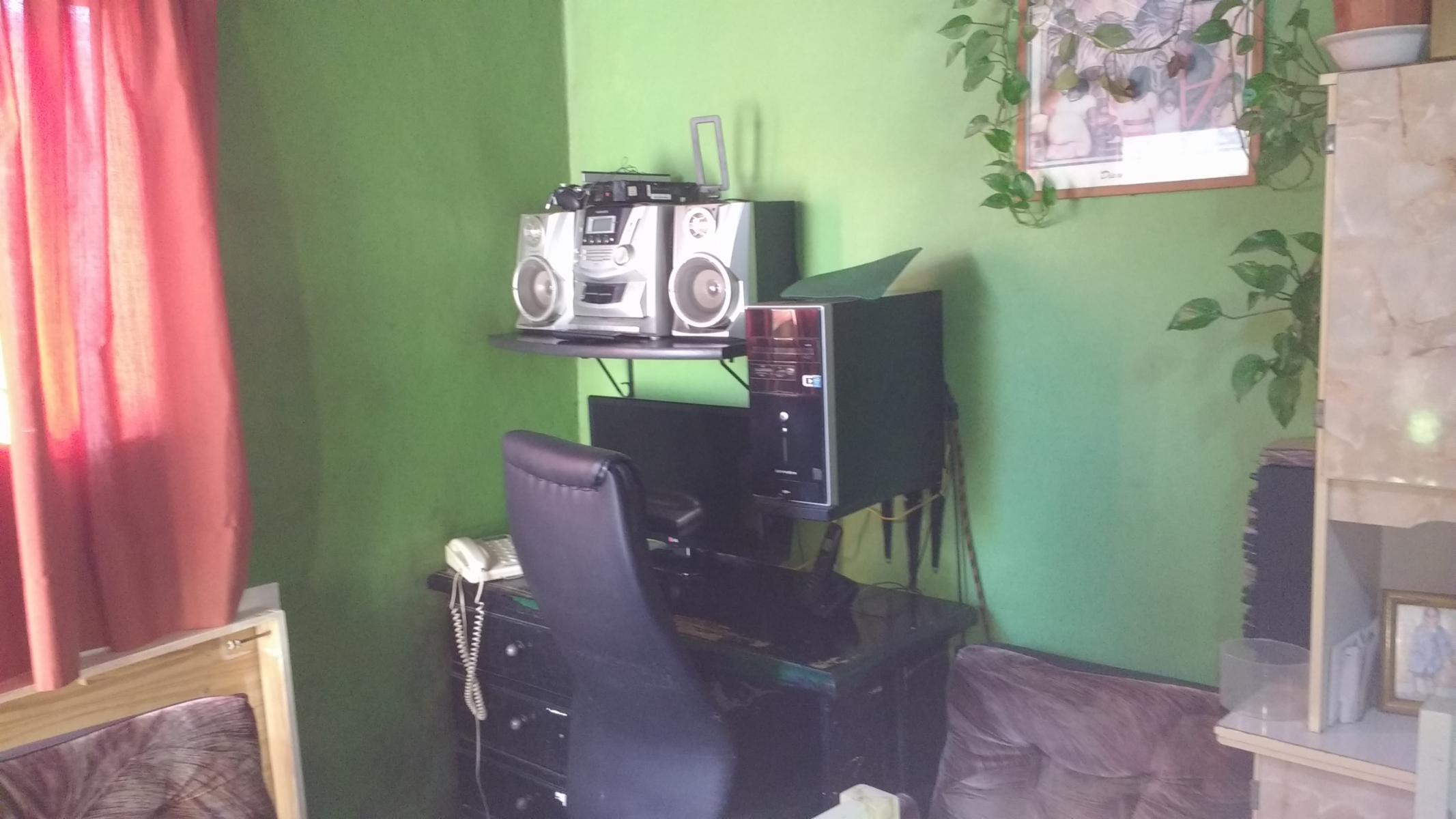 Dos Casas y Dos Locales Comerciales en buena zona comercial de Burzaco — foto 15