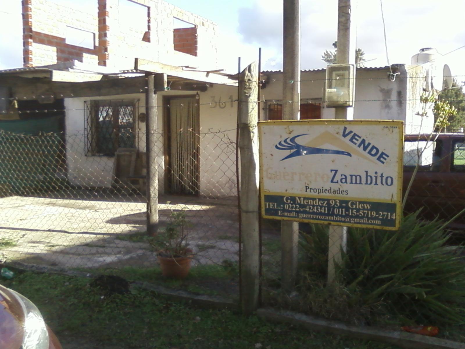 Casa en VENTA en Barrio San Martín de Guernica con dos dormitorios