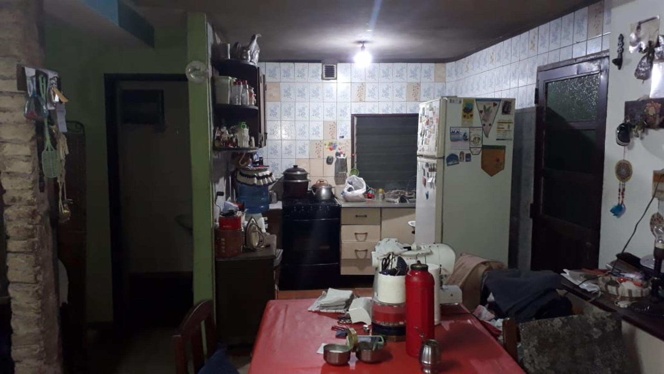 Chalet en Venta en Barrio Almafuerte de Glew con 3 dormitorios — foto 2