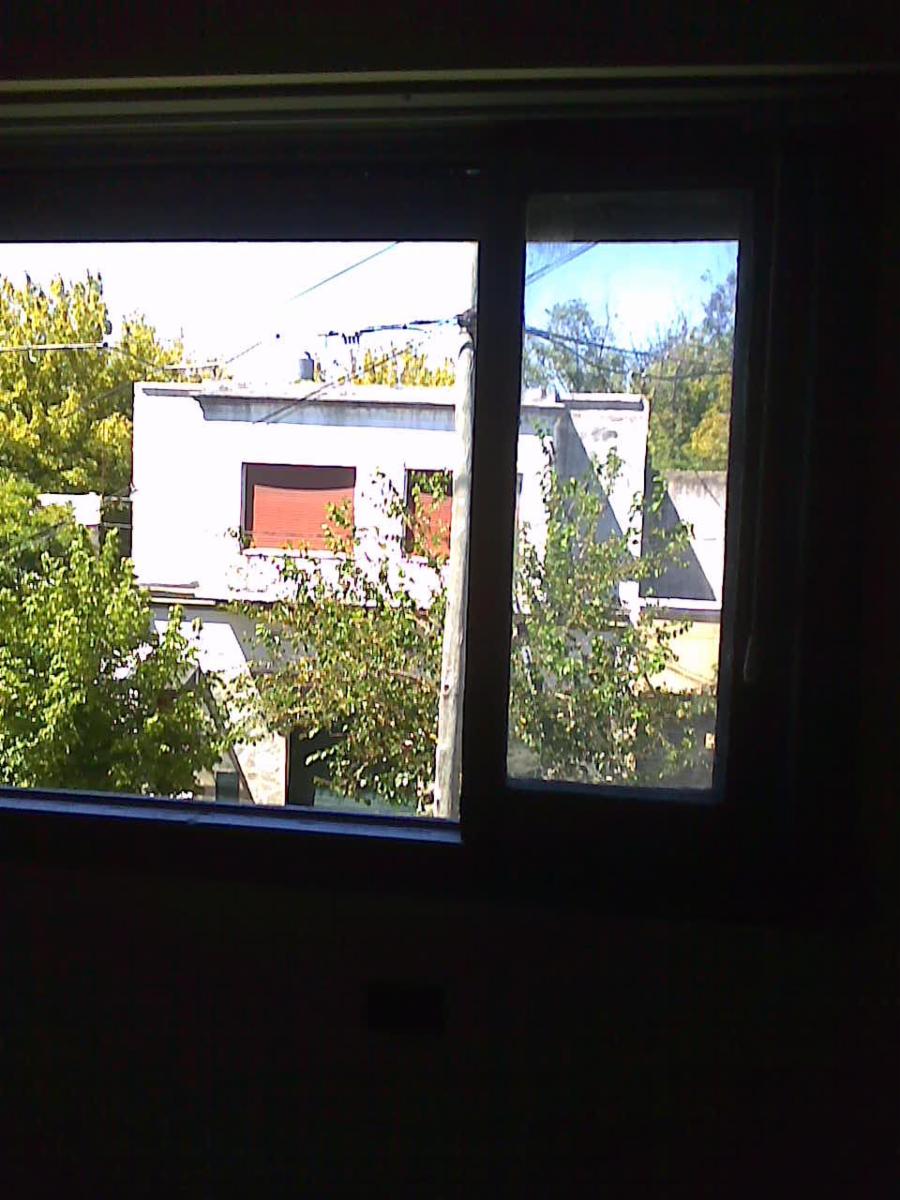 Departamento u Oficina comercial en VENTA sobre importante esquinacomercial de Adrogué. — foto 11