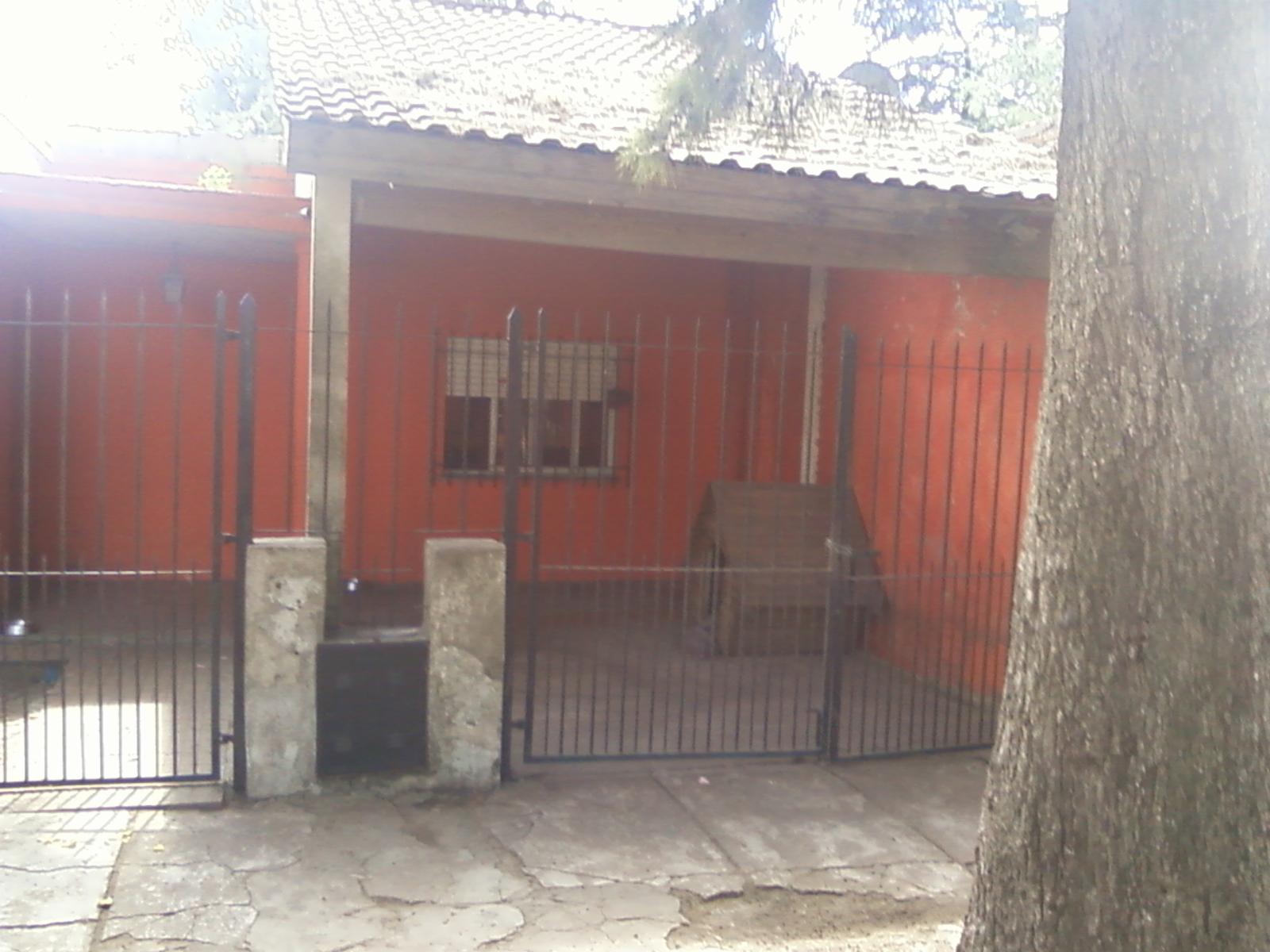 Casa Americana a refaccionar en Glew con buena ubicación y escritura.