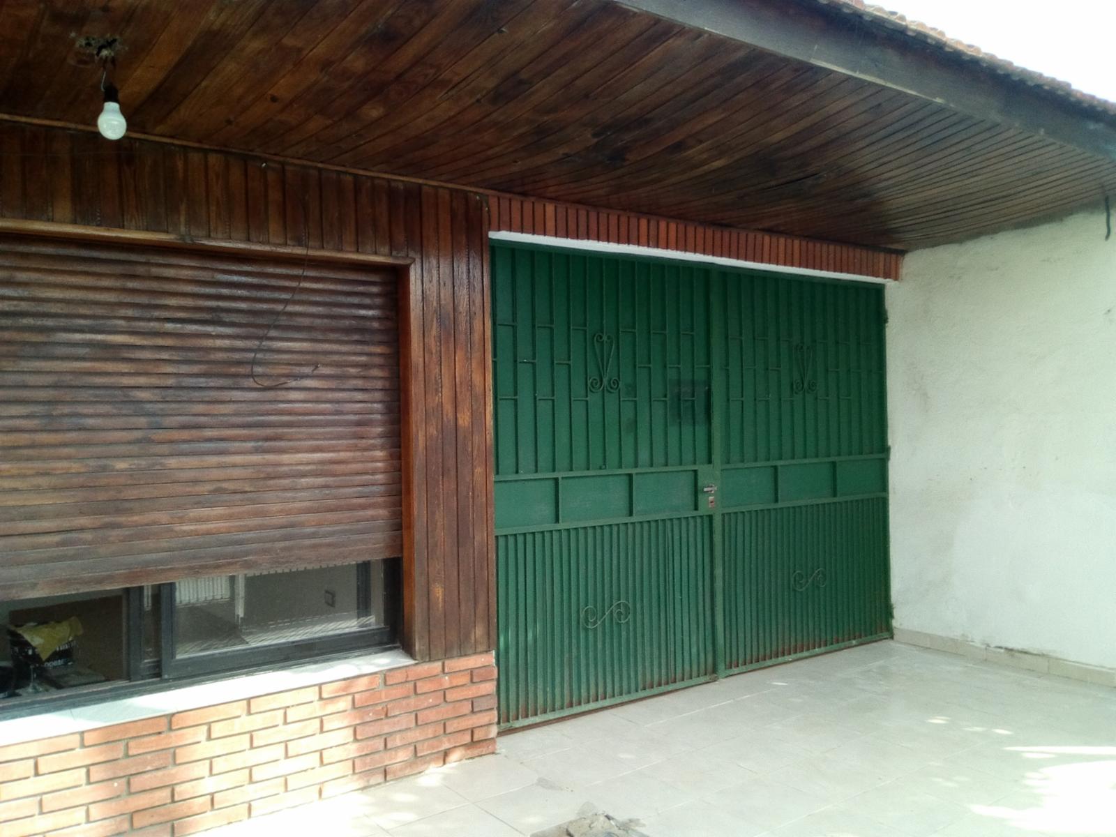 OFERTA Casa grande para dos familias en VENTA en Burzaco, cerca delClub Pucará y Supermercado Changomas — foto 3