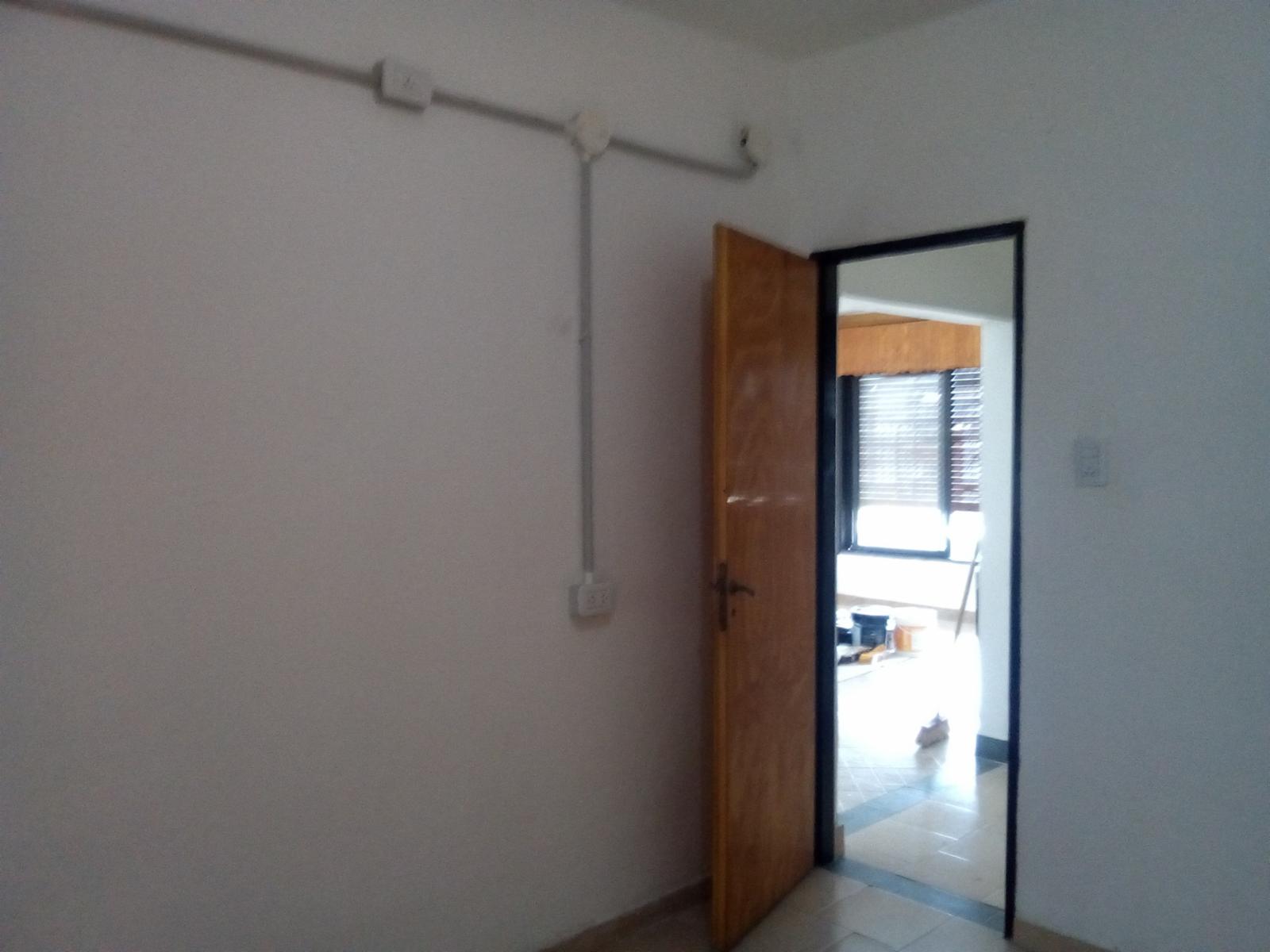 OFERTA Casa grande para dos familias en VENTA en Burzaco, cerca delClub Pucará y Supermercado Changomas — foto 11