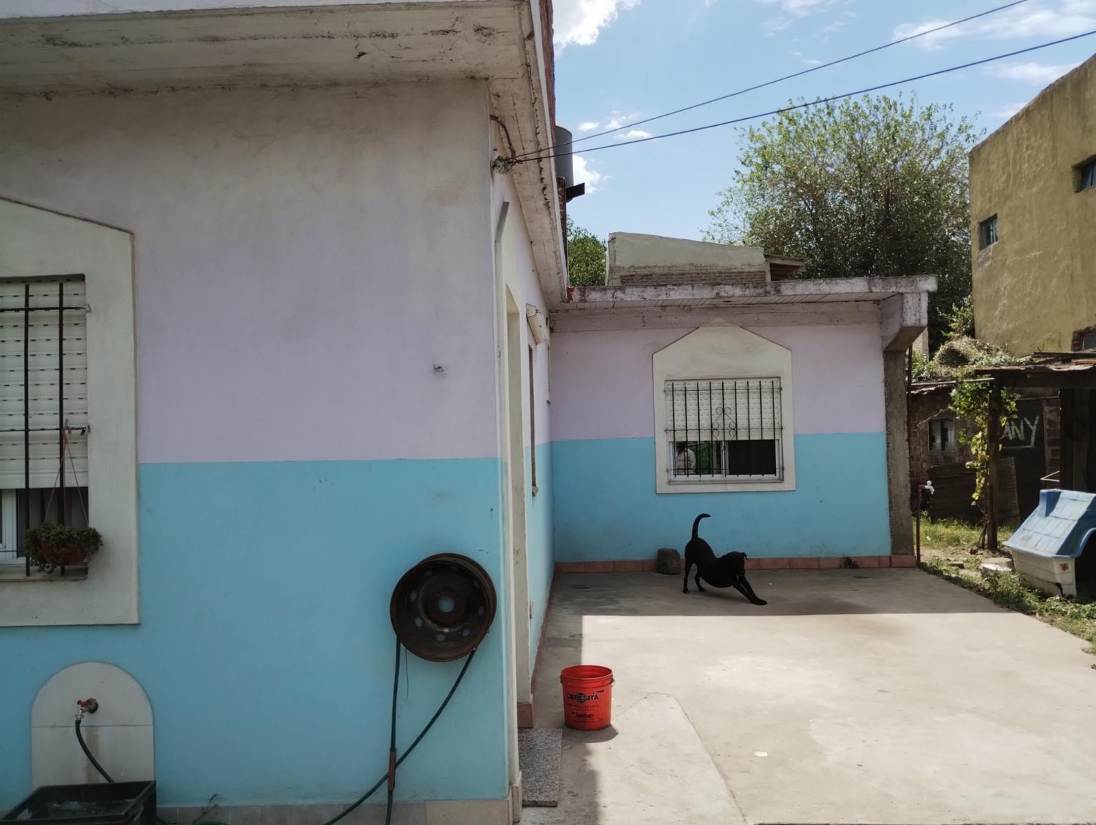 Casa Americana en VENTA ideal fines comerciales en Barrio Kanmar de Glew — foto 3