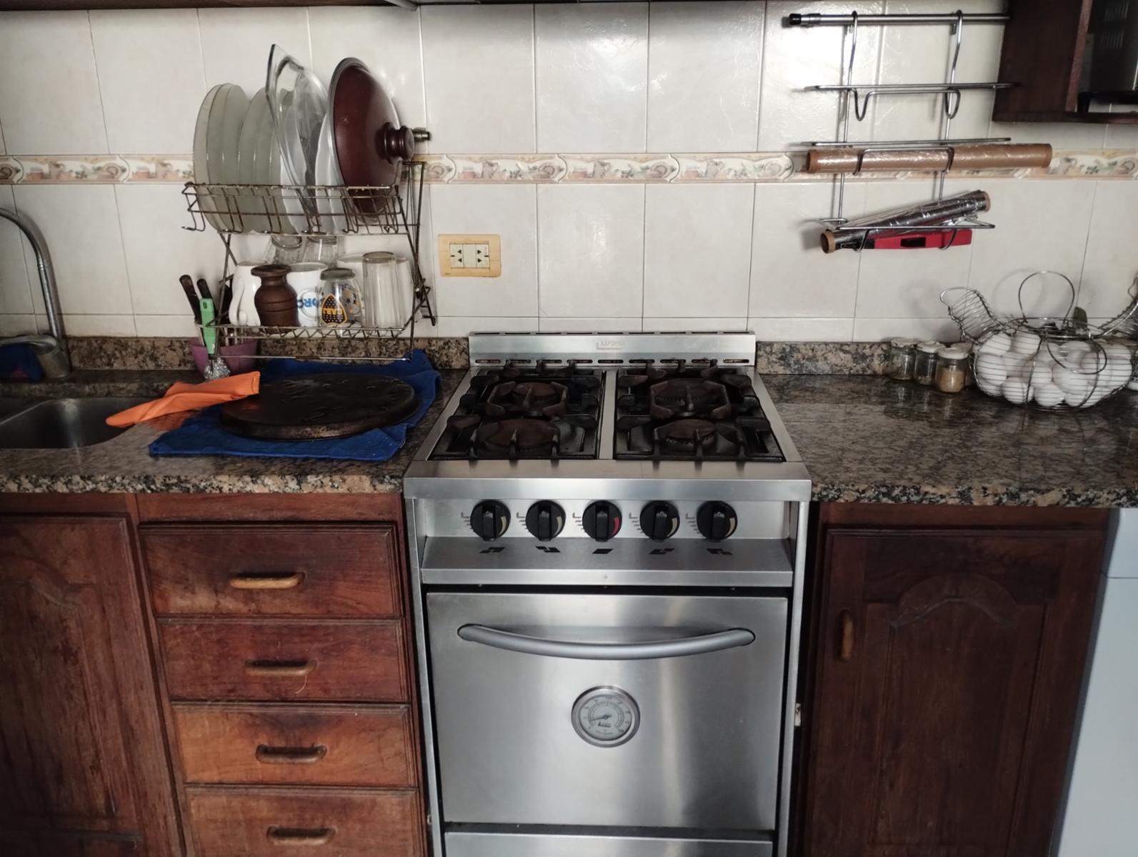 Casa Americana en VENTA con Galpón, Depósito o Taller en su fondo en Barrio Almafuerte de Glew. — foto 7