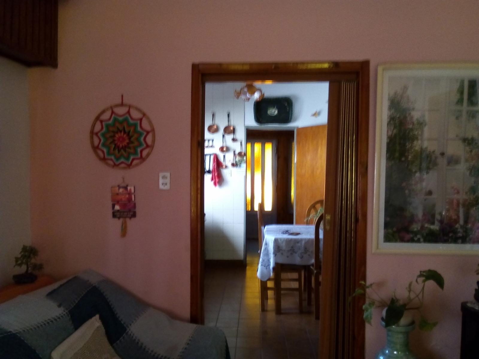 Casa en VENTA sobre calle asfaltada a pocas cuadras de la estación de Glew. — foto 5