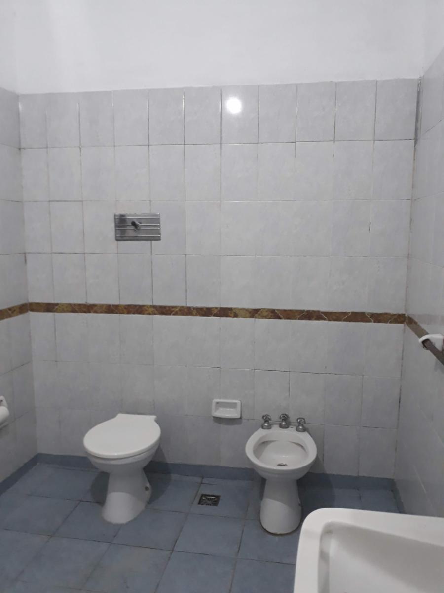 Casa Americana en VENTA con 3 dormitorios en Barrio Gendarmería de Glew. — foto 6