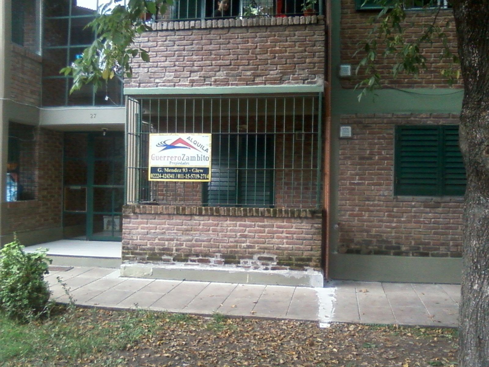 Departamento en VENTA en Complejo de viviendas UPCN de Glew, planta baja.
