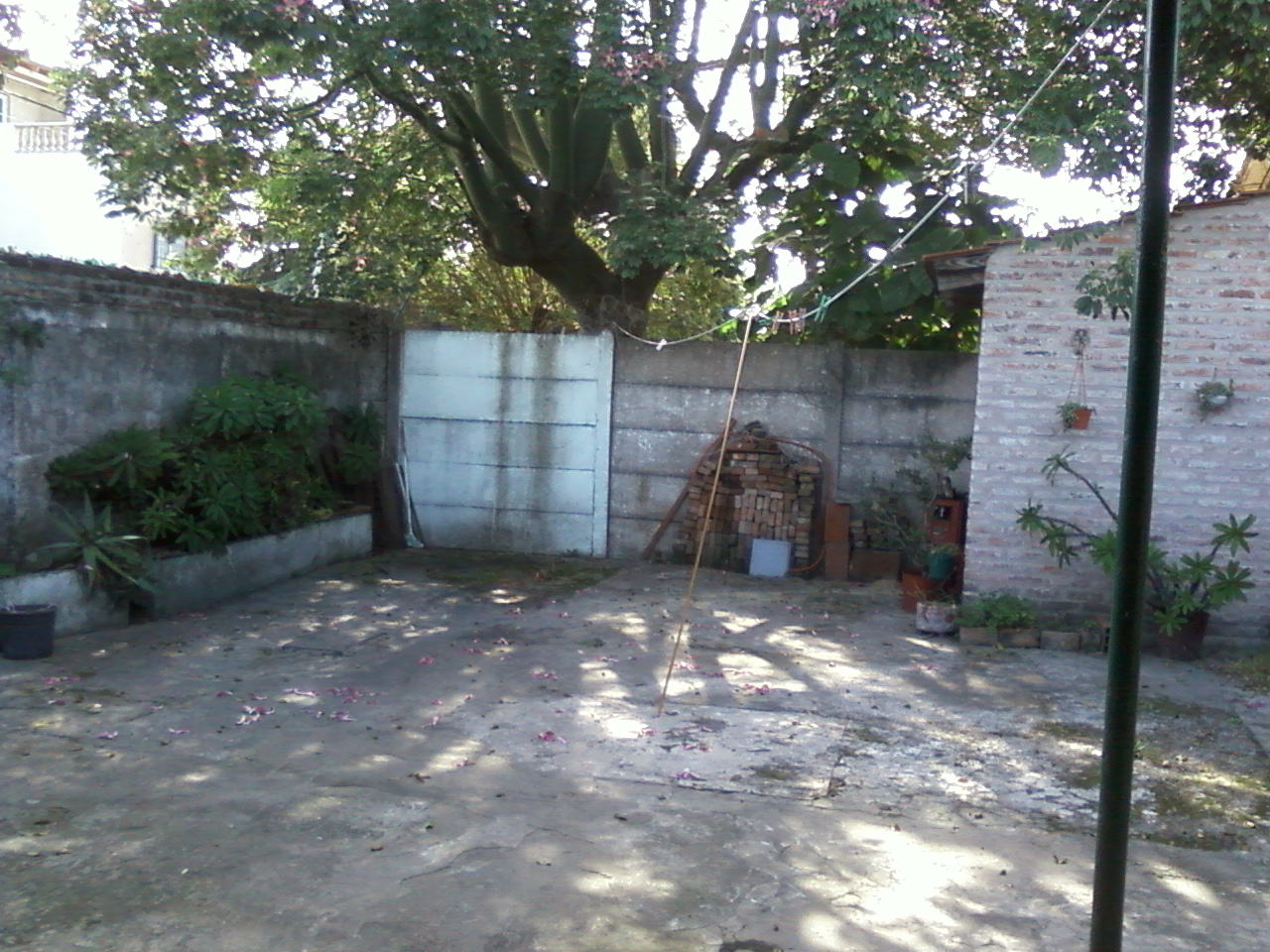 Casa americana en buen estado a pocas cuadras de la estación APTA CRÉDITO HIPOTECARIO — foto 14