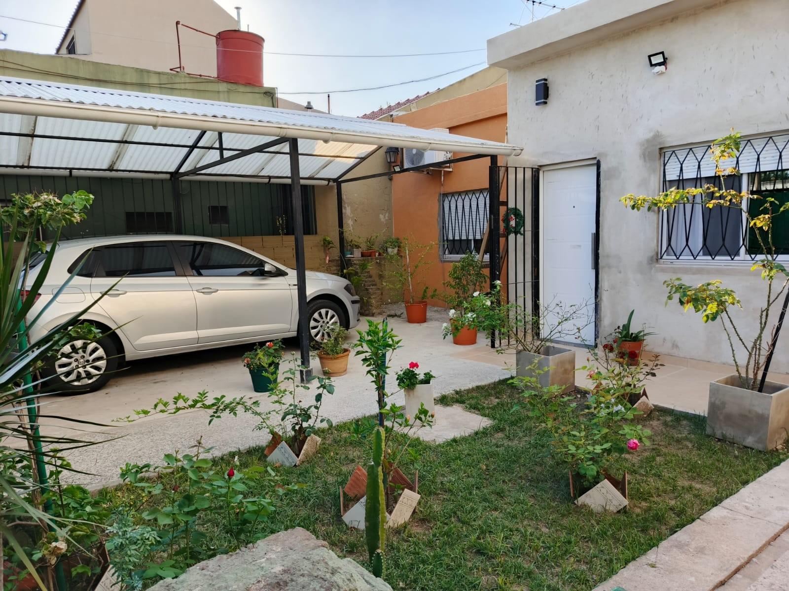 DOS CASAS SOBRE MISMO LOTE APTA CREDITO