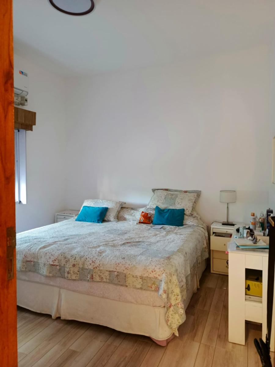DOS CASAS SOBRE MISMO LOTE APTA CREDITO — foto 4