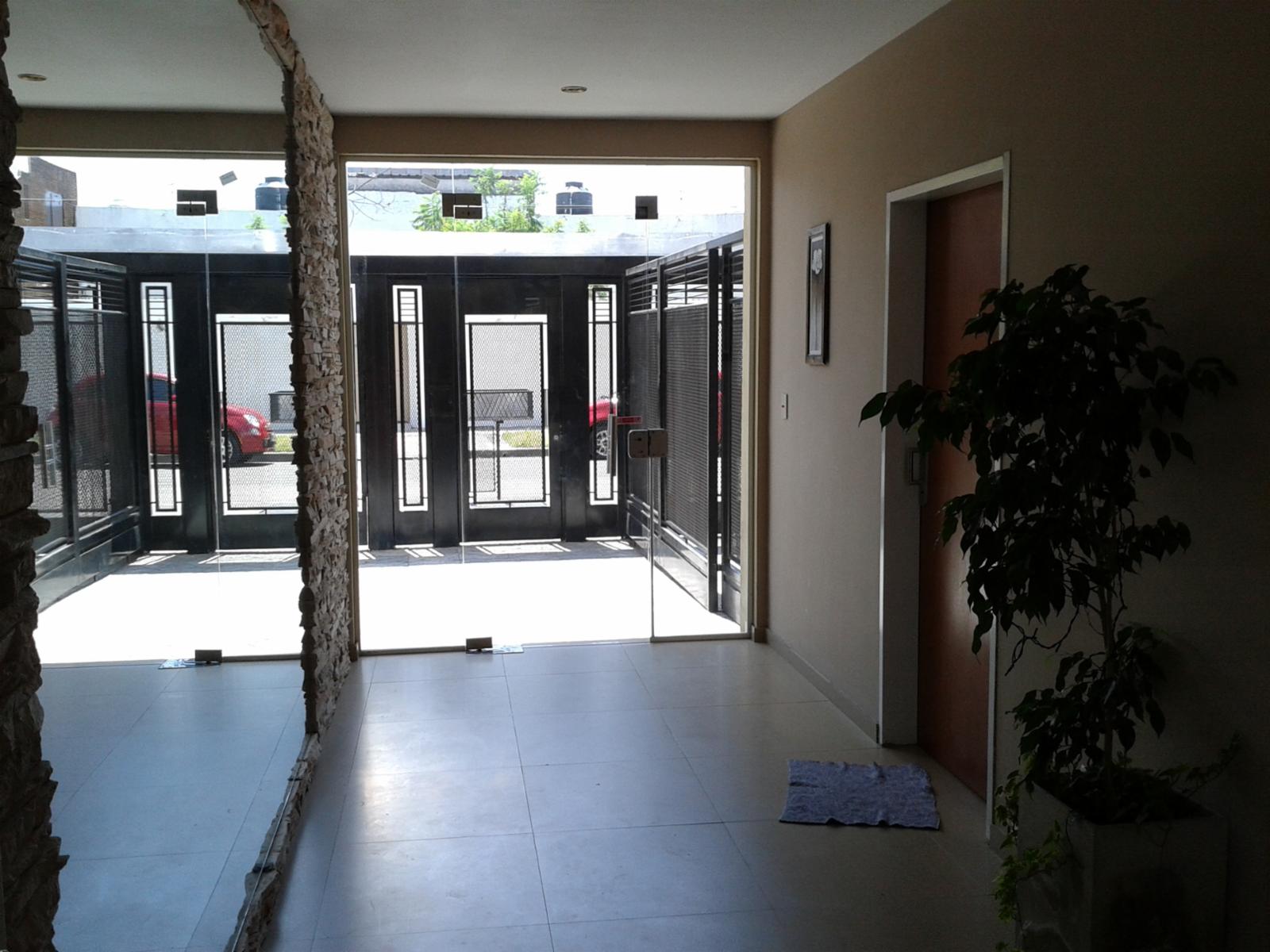 NUEVO PRECIO IDEAL INVERSOR DEPARTAMENTO 2 AMBIENTES CON COCHERA CUBIERTA. OPORTUNIDAD VENTA DIRECTA — foto 13