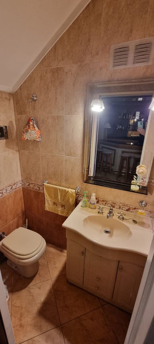 Casa en 2 plantas 4 ambientes con quincho ACEPTA DEPARTAMENTO EN PARTEDE PAGO1 — foto 8