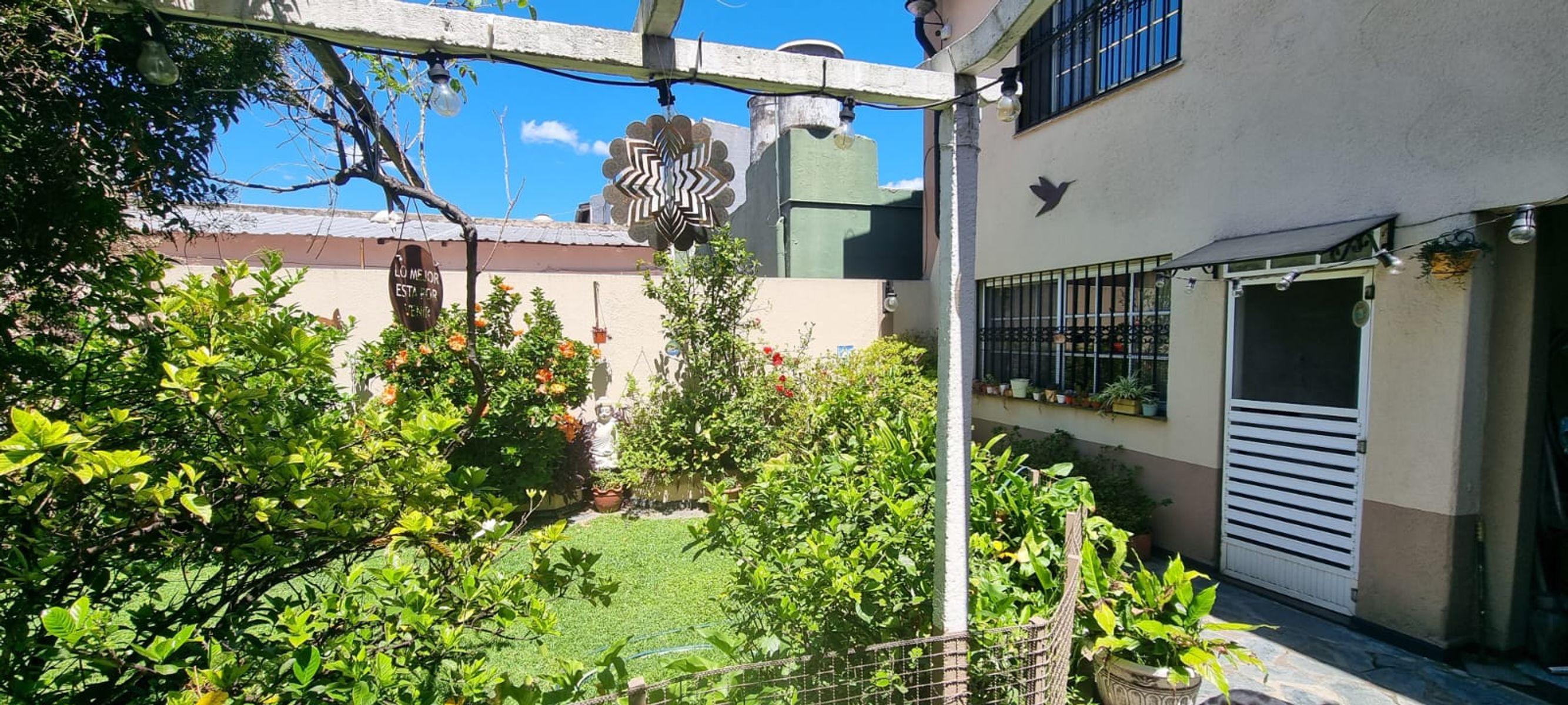 Casa en 2 plantas 4 ambientes con quincho ACEPTA DEPARTAMENTO EN PARTEDE PAGO1 — foto 10