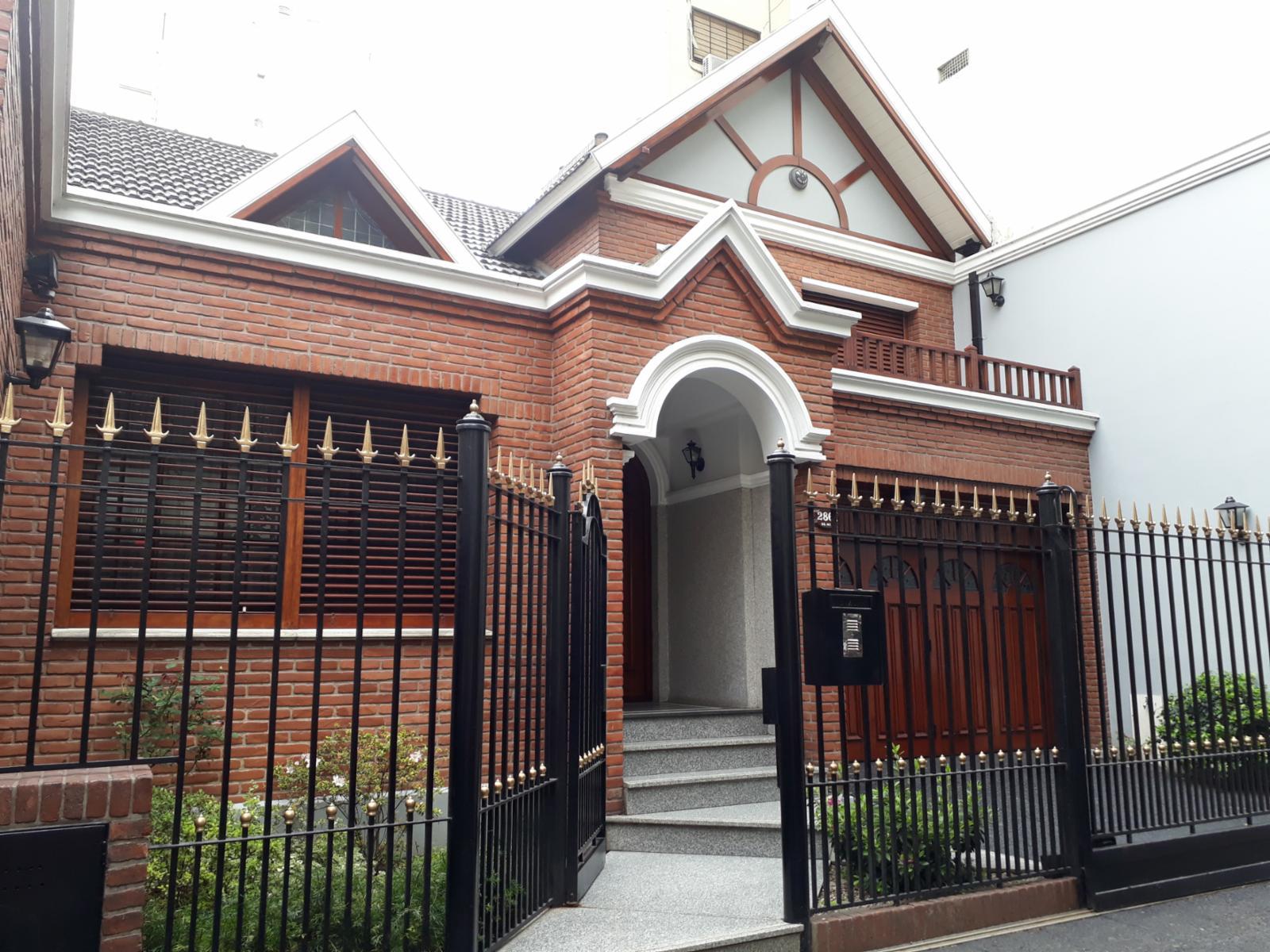 CASA 5 AMB. c/2 coch. Excelente e impecable S/lote propio en Lanusita. USO COMERCIAL O VIVIENDA. — foto 14