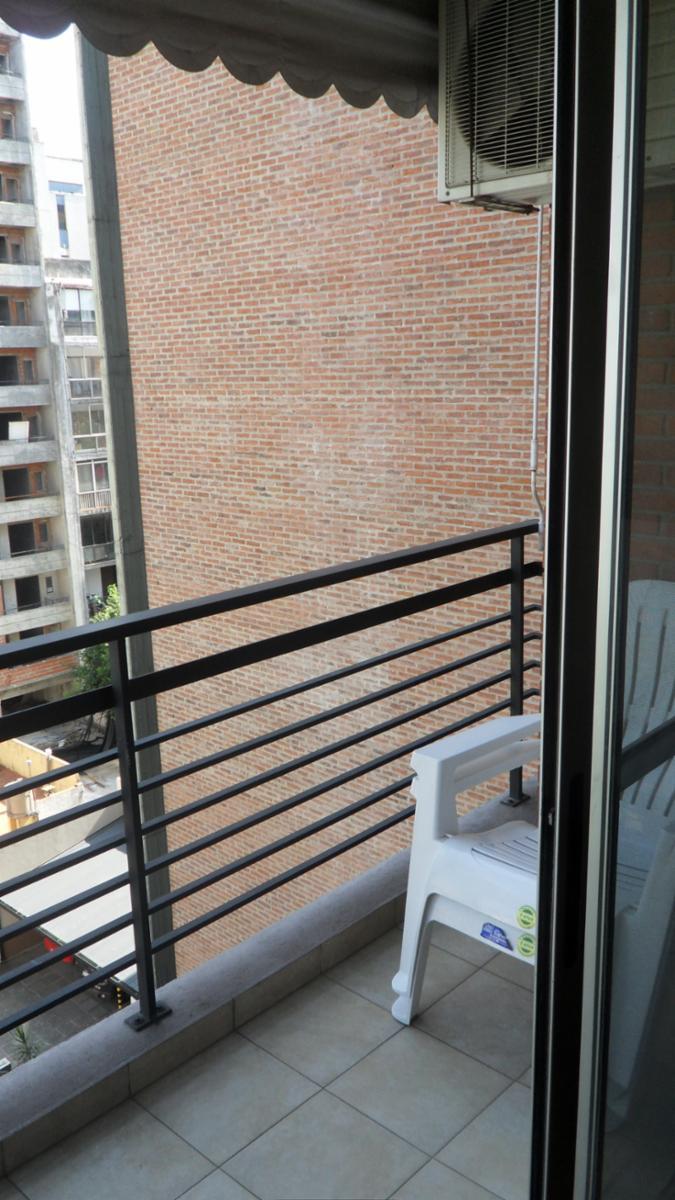 DEPARTAMENTO 2 AMBIENTES MUY LUMINOSO LANUSITA — foto 4