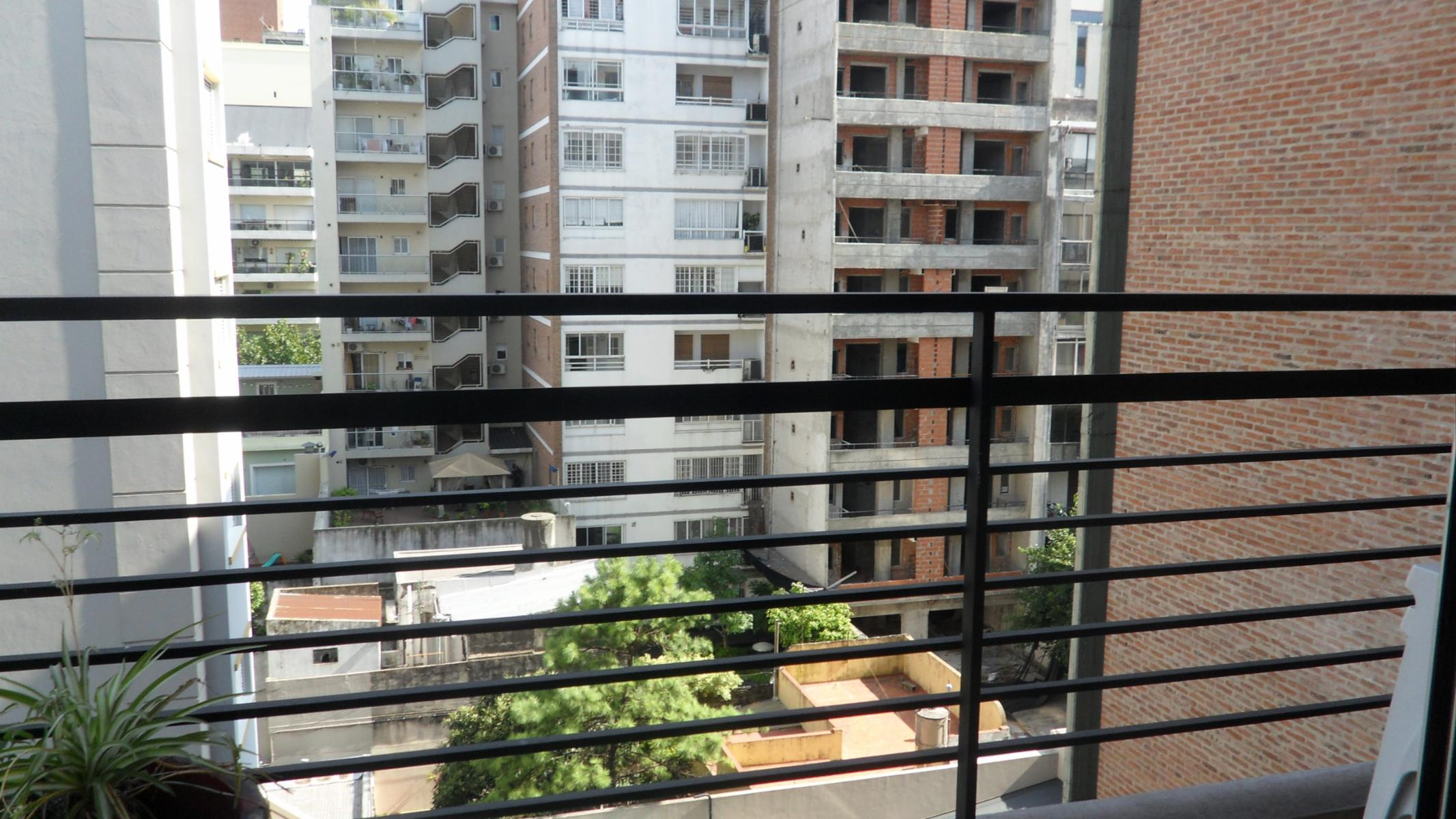 DEPARTAMENTO 2 AMBIENTES MUY LUMINOSO LANUSITA — foto 5