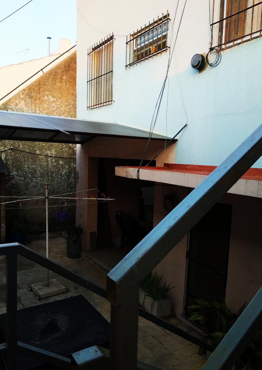 DOS DEPARTAMENTOS + GALPON IDEAL INVERSOR — foto 12