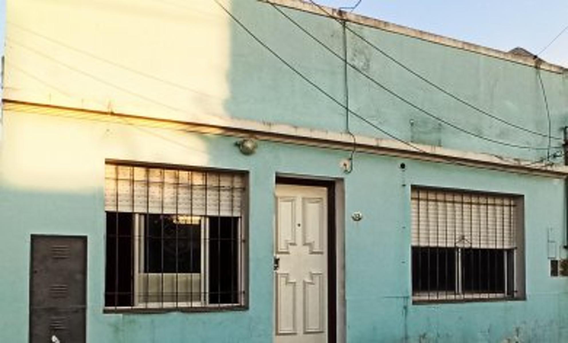 P.H. 3 AMBIENTES AL FRENTE RECICLADO CON PATIO Y TERRAZA — foto 8
