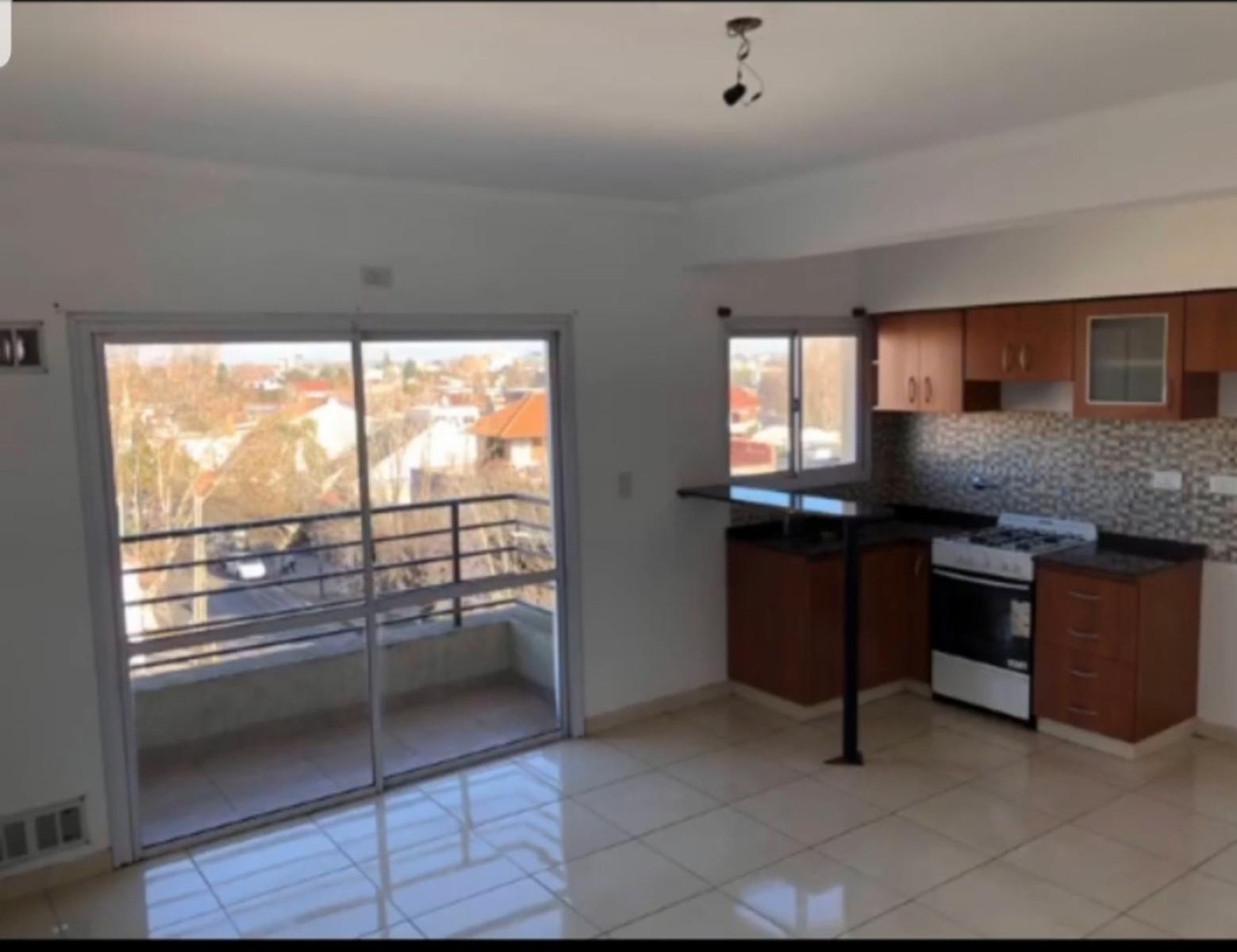 DEPARTAMENTO 2 ambts con 2 cocheras OPORTUNIDAD ESCUCHA OFERTAS — foto 2