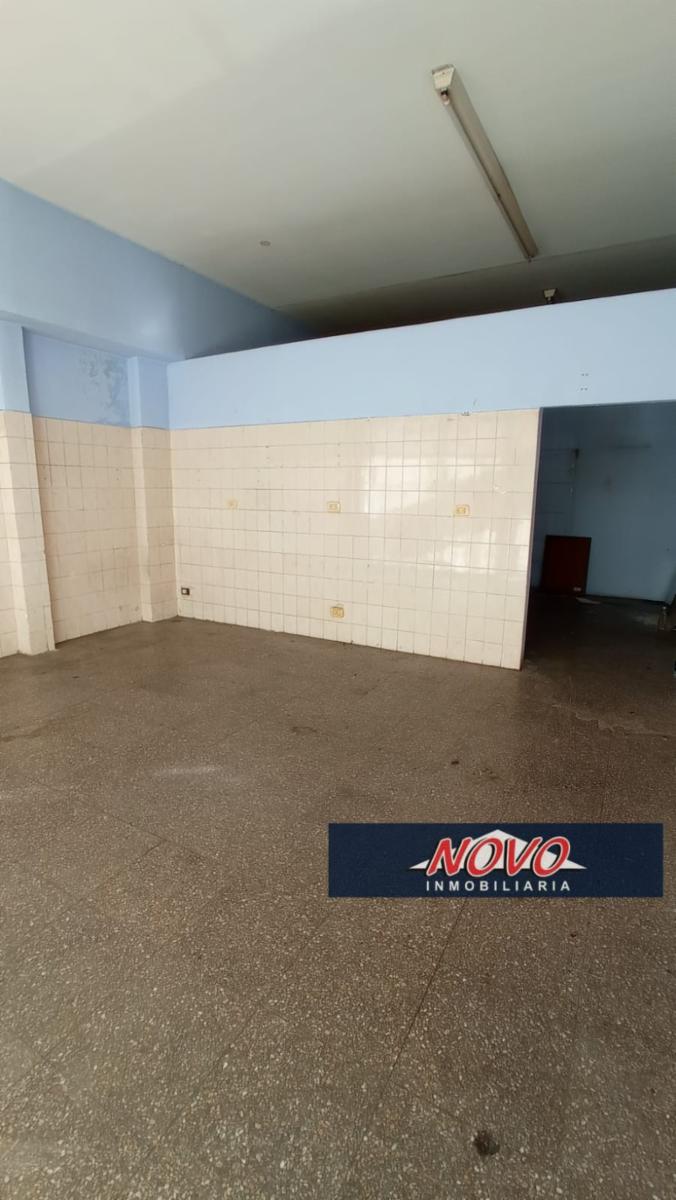 LOCAL COMERCIAL MUY BUENA UBICACION — foto 4