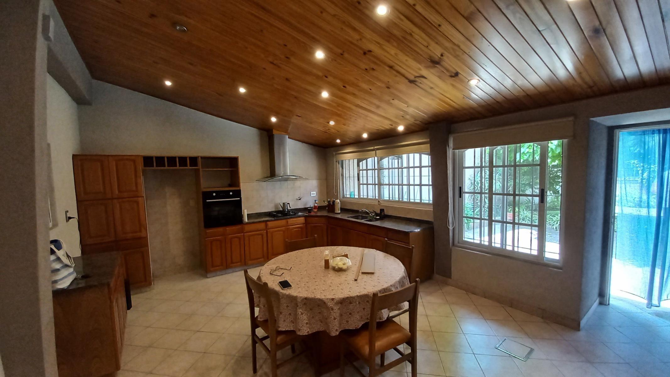 VENTA CASA 4 AMBIENTES CON FONDO LIBRE Y COCHERA — foto 15